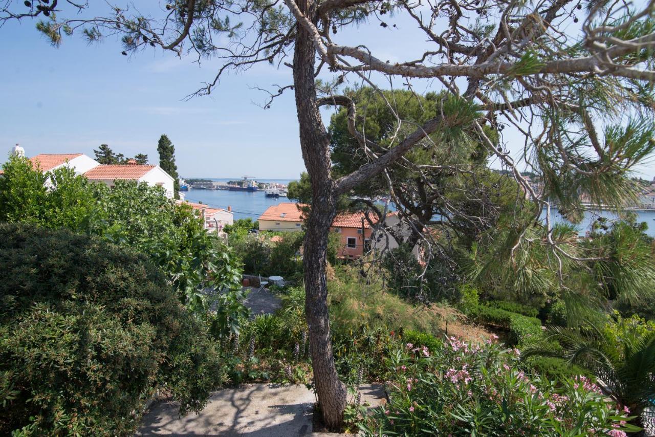 Appartamento Nena Mali Lošinj Esterno foto
