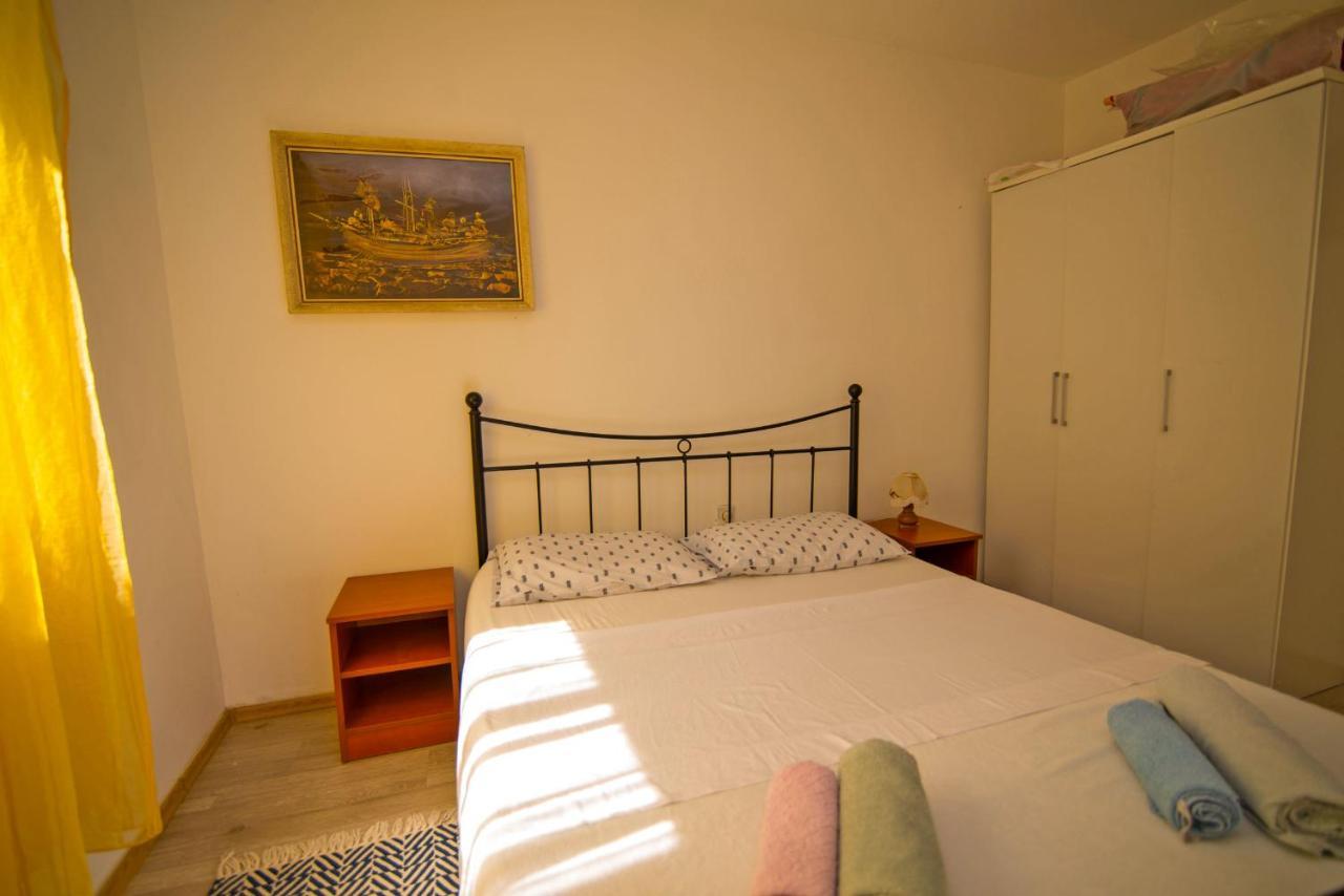 Appartamento Nena Mali Lošinj Esterno foto