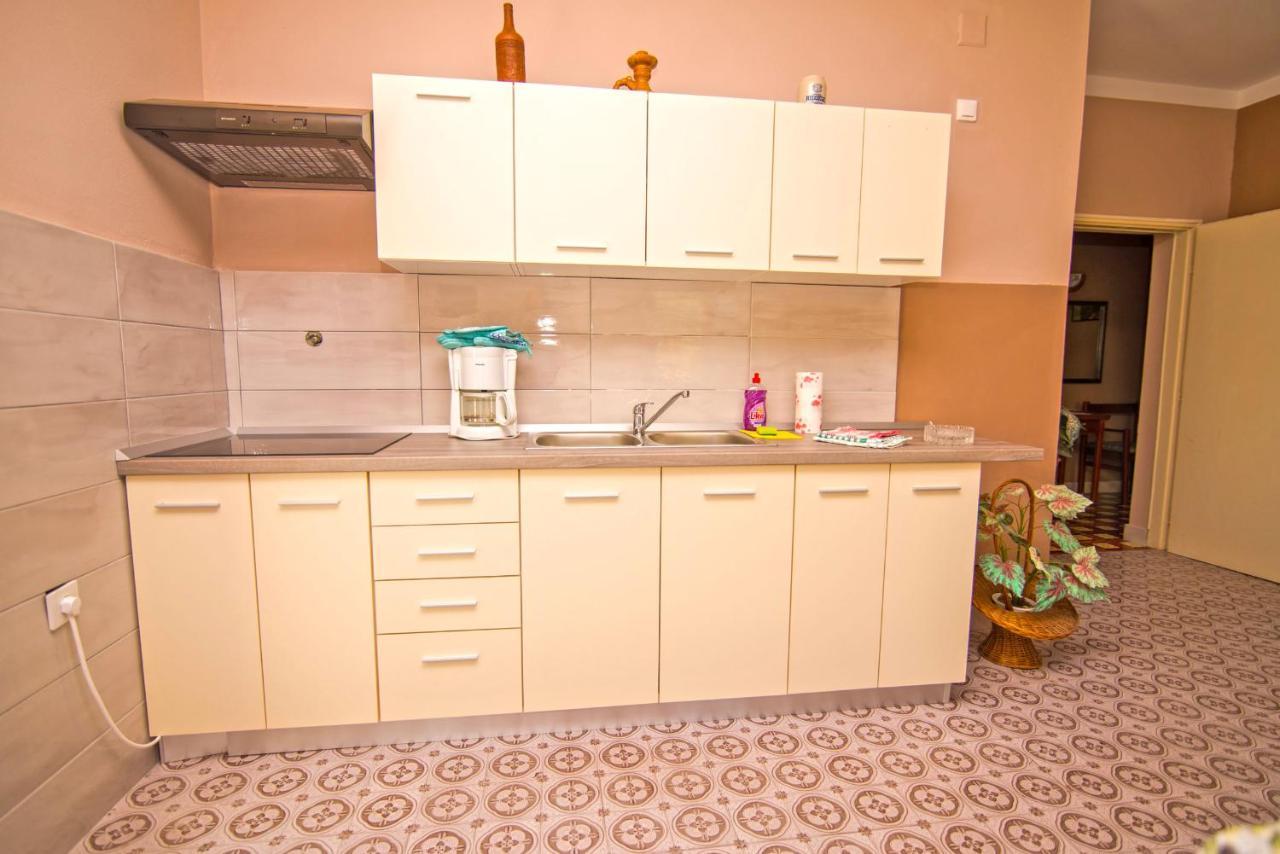 Appartamento Nena Mali Lošinj Esterno foto