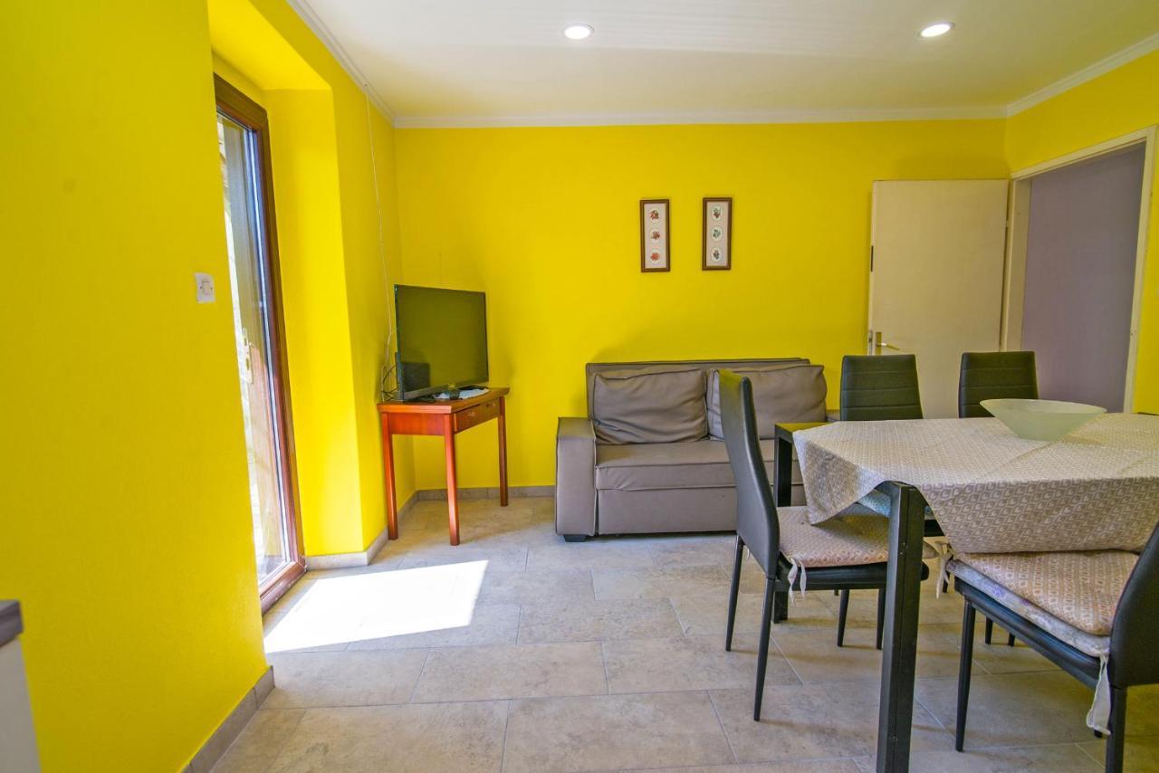 Appartamento Nena Mali Lošinj Esterno foto
